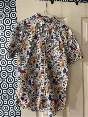 Vineyard vines short-Sleeve Button-Up Shirt in White withOutdoor Print